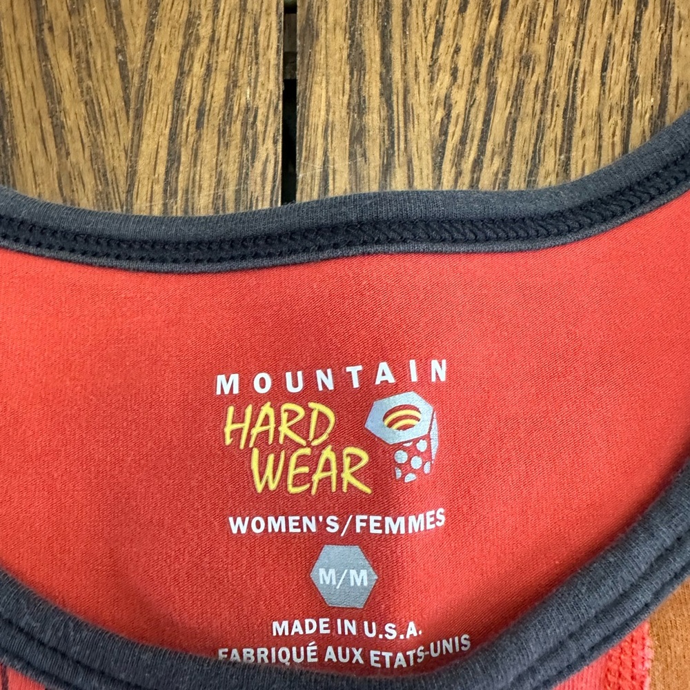 Women’s Mountain Hard Wear Top - Picture 4 of 4
